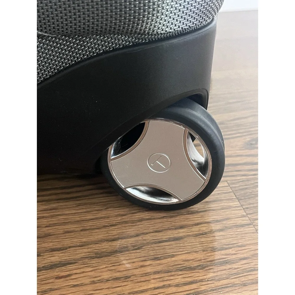 Tumi T-Tech Grey Fabric Rolling 22